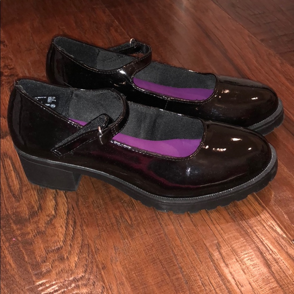 COMMENT & OFFER FOR PRICE DROP⬇️⬇️😊